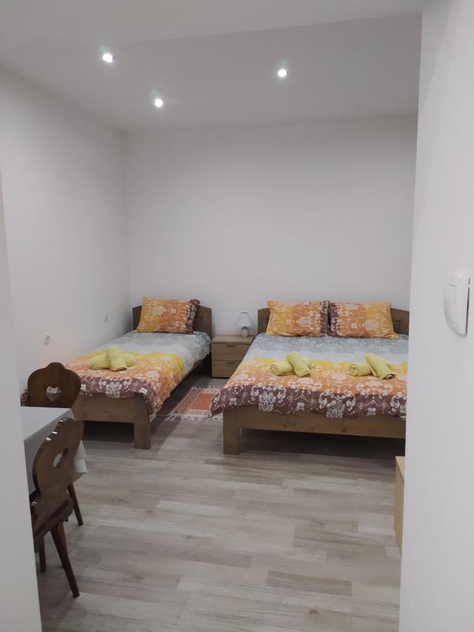 Pavicevic Apartment โซโคบานยา ภายนอก รูปภาพ